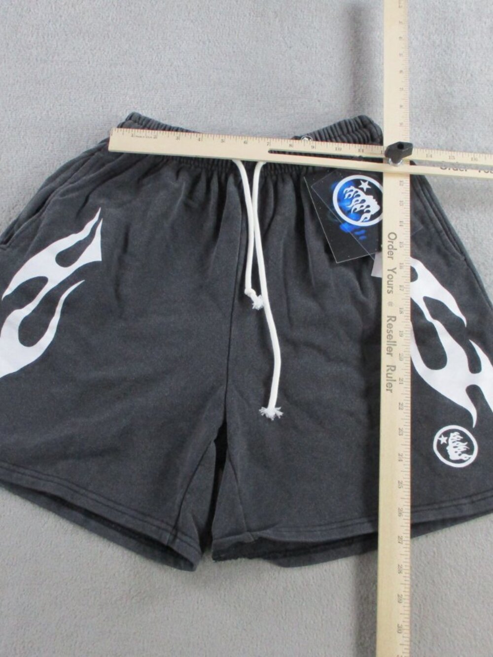 HELLSTAR Flame Shorts Mens Medium Gray White Sweat Drawstring Graphic Grunge NEW - Picture 5 of 8